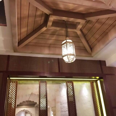 Panneau mural intérieur en WPC sur mesure, revêtement de plafond en WPC moderne