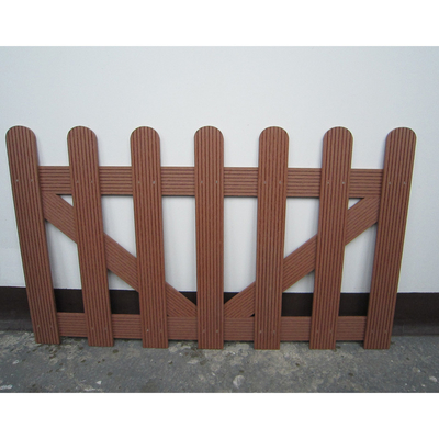 Panneau de clôture en plastique composite en bois WPC antiseptique 950mm*750mm