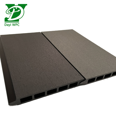 Résistance aux intempéries Clôture composite en WPC pour des balustrades extérieures durables