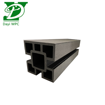 Clôture en WPC en relief profond résistant aux rayons UV pour une protection extérieure durable