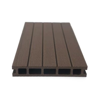 Grande variété de styles et riche en types de terrasses WPC imperméables pour plancher extérieur